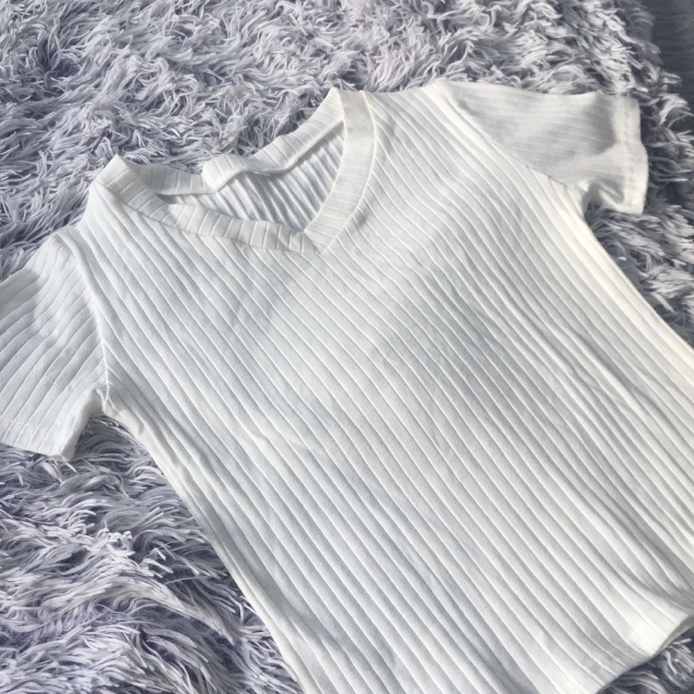 Ribbed white tee